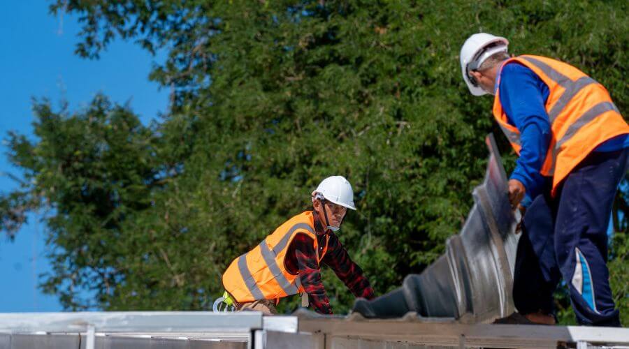 Expert top industrial roofings services in Louisville, OH